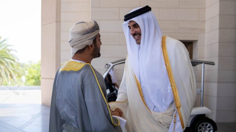 Amir meets Minister of Culture, Sports and Youth of Sultanate of Oman